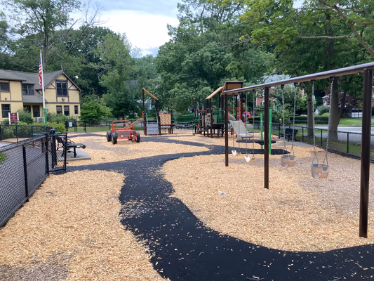 Daniel J. Warren Playground Off Leash Area photo 2